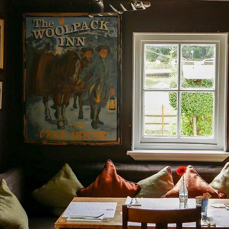 The Woolpack Inn Wavehorne Екстериор снимка