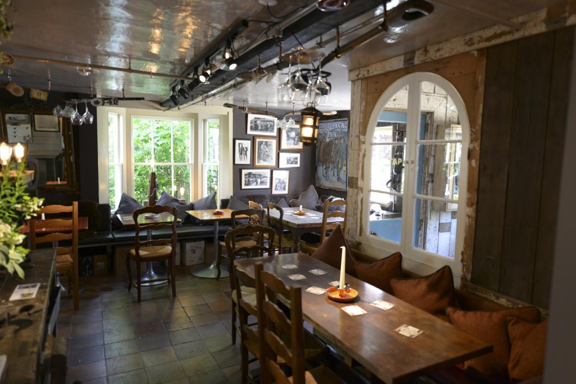 The Woolpack Inn Wavehorne Екстериор снимка