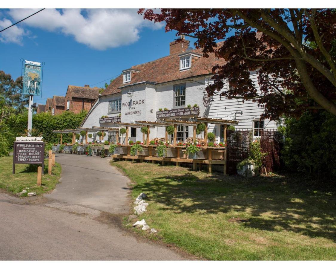 The Woolpack Inn Wavehorne Екстериор снимка