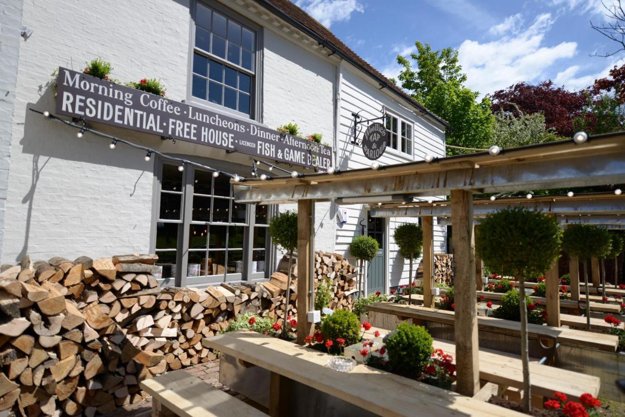 The Woolpack Inn Wavehorne Екстериор снимка